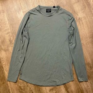 Cuts Long Sleeve Curve-Hem Tee (Small/Sage)